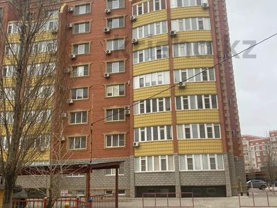 3-комнатная квартира · 102.6 м² · 8/8 этаж, проспект Санкибай Батыра 72к к1 за 29 млн 〒 в Актобе