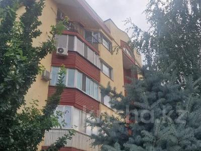 3-бөлмелі пәтер · 120 м² · 5/5 қабат, Думан-2 ш/а., бағасы: 67 млн ₸ в Алматы, Медеуский р-н