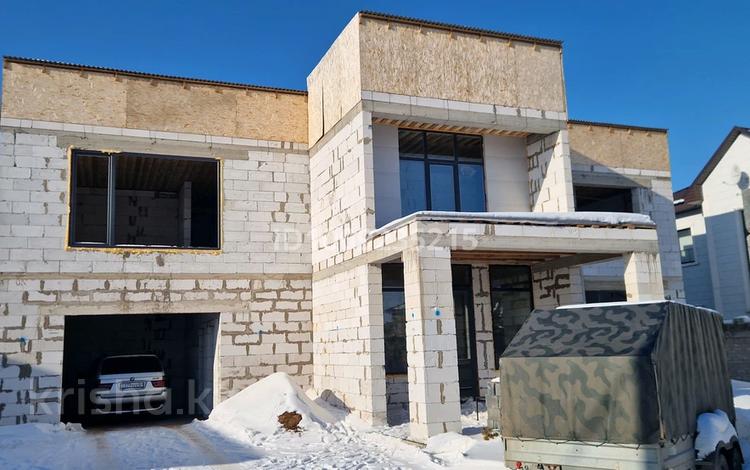 Отдельный дом · 5 комнат · 500 м² · 10 сот., Жибек-жолы 81 — Мкр. жанааул за 65 млн 〒 в Астане, Сарайшык р-н — фото 2