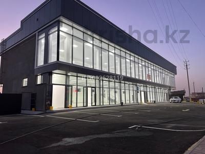 Свободное назначение, офисы, магазины и бутики, склады, общепит, салоны красоты, медцентры и аптеки, образование, развлечения · 1800 м² за 850 млн 〒 в Шымкенте, Абайский р-н