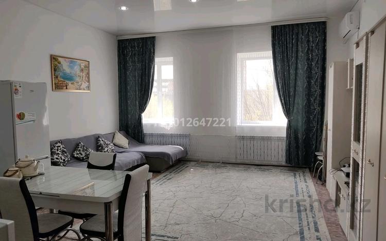 1-бөлмелі пәтер · 42 м² · 1/4 қабат, мкр Мясокомбинат, Гагарина 70/7 — ТД "Меркурий", бағасы: 14 млн ₸ в Уральске — фото 2