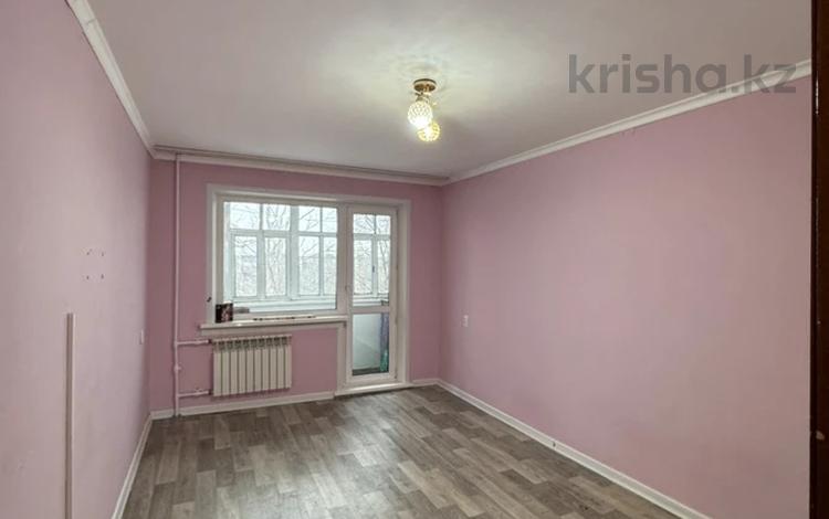 2-комнатная квартира · 44.1 м² · 4/5 этаж, Майкудук, 14й микрорайон 25 за 9.5 млн ₸ в Караганде, Алихана Бокейханова р-н — фото 2