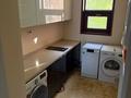 5-бөлмелі пәтер · 200 м² · 2/19 қабат, Аскарова 8, бағасы: 220 млн ₸ в Алматы, Ауэзовский р-н — фото 2