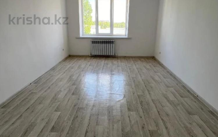 3-комнатная квартира · 80.9 м² · 5/6 этаж, Желтоксана за 38 млн ₸ в Уральске — фото 2