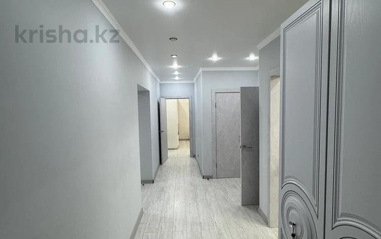 3-бөлмелі пәтер · 85 м² · 6/7 қабат, Алтын орда ш/а. 11Т, бағасы: 35.5 млн ₸ в Актобе, мкр. Алтын орда — фото 2