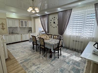 5-бөлмелі пәтер · 200 м² · 2/6 қабат, 32в микрорайон 8, бағасы: 63 млн ₸ в Актау