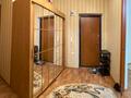 2-комнатная квартира, 56 м², 3/6 этаж помесячно, Алия Молдагулова 50 В за 150 000 〒 в Актобе — фото 5