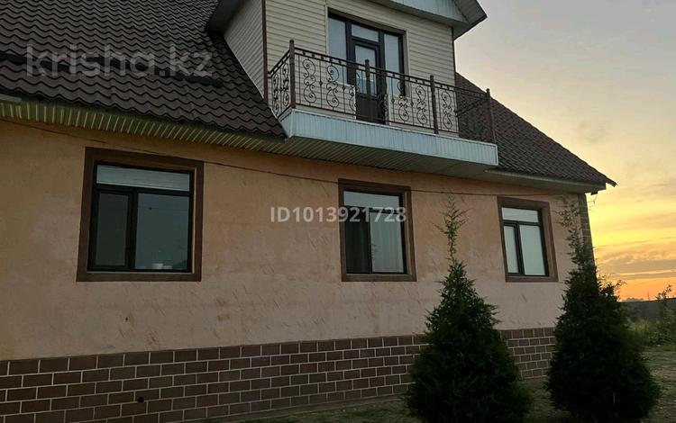 Часть дома · 8 комнат · 200 м² · 10 сот., Петр Толстого 53 — №39 мектеп-гимназиясына жақын за 45 млн ₸ в Мерке — фото 2