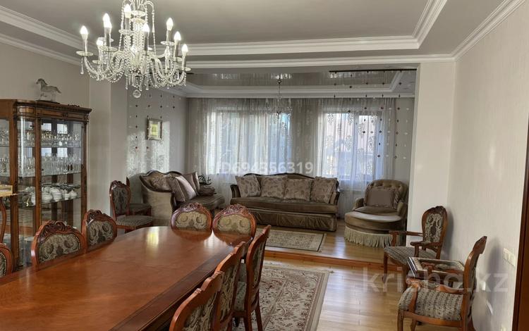 Отдельный дом · 7 комнат · 461.1 м² · 10 сот., мкр Городской Аэропорт 42 за 200 млн 〒 в Караганде, Казыбек би р-н — фото 2