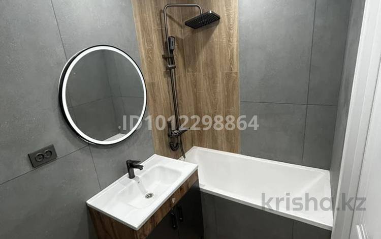 2-комнатная квартира · 52.3 м² · 2/9 этаж, 4-й мкр 37 за 14.3 млн ₸ в Актау — фото 2