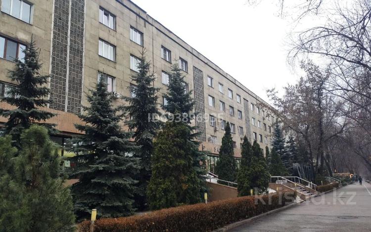 3-комнатная квартира, 87 м², 5 этаж, Каныша Сатпаева 4А за 79.9 млн 〒 в Алматы — фото 2