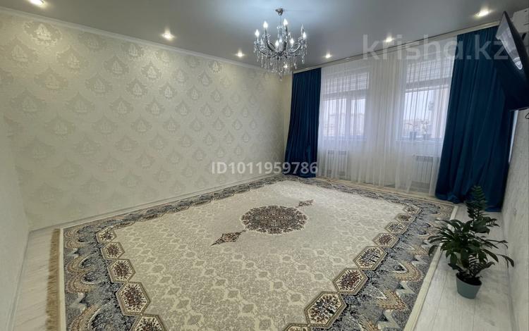 2-комнатная квартира · 70 м² · 7/9 этаж, 31-й мкр 11 за 25 млн ₸ в Актау — фото 2