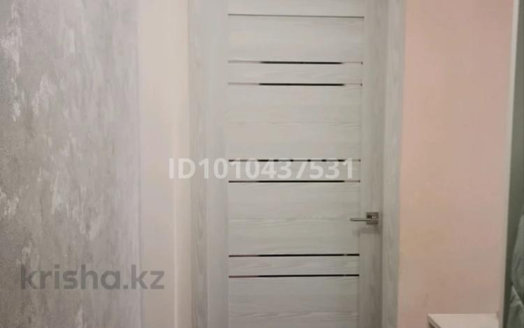 2-бөлмелі пәтер · 45 м² · 1/5 қабат, Алимжанова 10, бағасы: 15 млн ₸ в Балхаше — фото 2