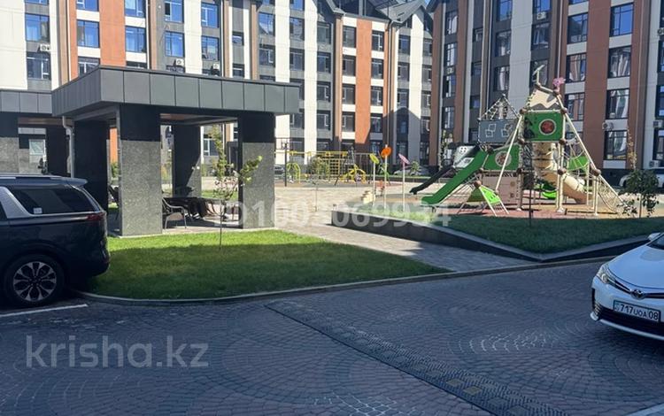 3-бөлмелі пәтер · 110 м² · 3/5 қабат, Дуримбетова 37 — Айтиева, бағасы: 72 млн ₸ в Таразе — фото 2