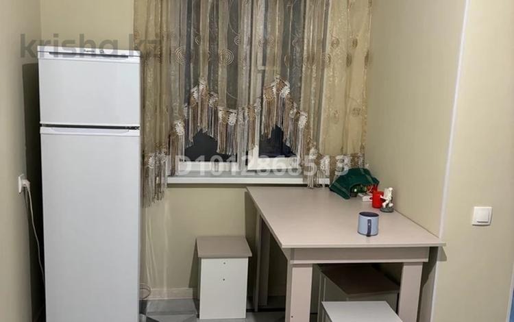 1-комнатная квартира · 40 м² · 1/1 этаж, мкр Шанырак-1 9 — Школа 169 Главная дорога. Садик 161 остановка школа за 140 000 ₸ в Алматы, Алатауский р-н — фото 2