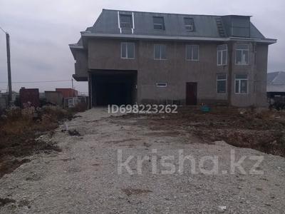 Отдельный дом · 7 комнат · 450 м² · 10 сот., Сәкен сейфулин 60 — Жоқ за 28 млн ₸ в Кояндах