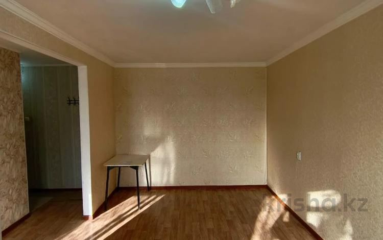 2-комнатная квартира, 45 м², 2/5 этаж, Абилкаир Хана за 10.3 млн 〒 в Актобе — фото 4