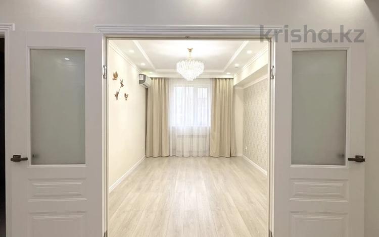 3-комнатная квартира · 90 м² · 9/10 этаж, 16-й мкр 63/2 за 30.5 млн ₸ в Актау — фото 2