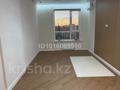 3-комнатная квартира · 72 м² · 11/14 этаж, Шамши Калдаяков 44 за 43.7 млн ₸ в Астане, Алматы р-н