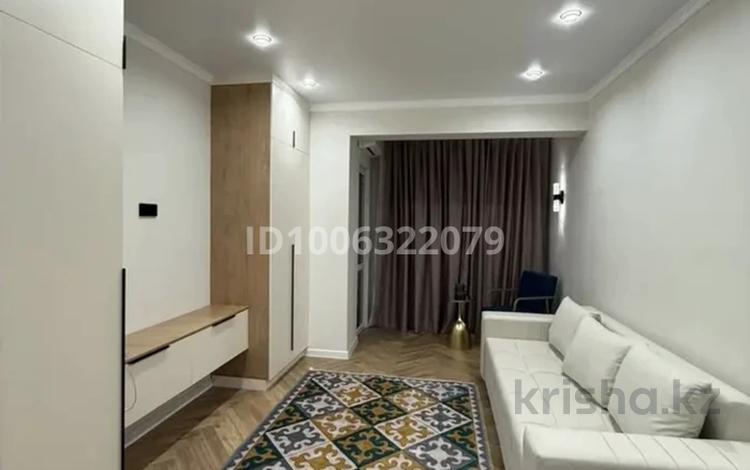 1-комнатная квартира · 30 м² · 14/16 этаж, Ауэзова 2/4 за 280 000 ₸ в Алматы, Алмалинский р-н — фото 2