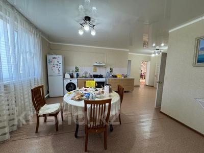 Отдельный дом · 4 комнаты · 146.5 м² · 10 сот., Школьная за 36.5 млн ₸ в Дружбе