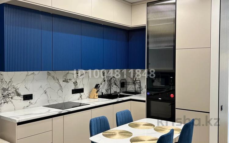 2-комнатная квартира · 54 м² · 2/18 этаж, Абая 160 за 59 млн ₸ в Алматы, Бостандыкский р-н — фото 2