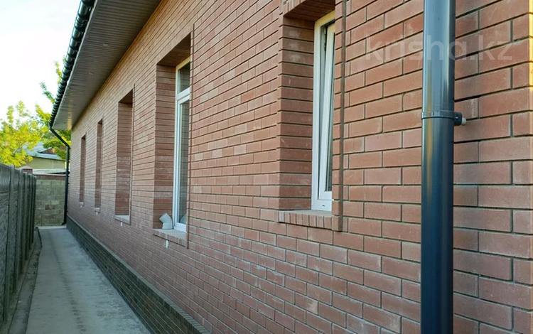 Отдельный дом · 7 комнат · 220 м² · 9 сот., ул. Кылышбай акына за 97 млн ₸ в Таразе — фото 4