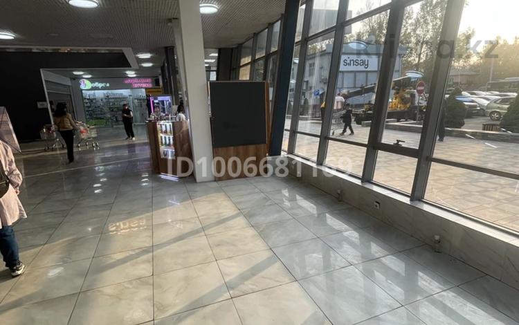 Свободное назначение, офисы, магазины и бутики, общепит, салоны красоты, фитнес и спорт, медцентры и аптеки, образование, развлечения, конференц-залы, кабинеты и рабочие места, студии · 500 м² за 500 000 〒 в Алматы, Турксибский р-н — фото 2