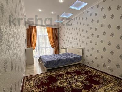 3-комнатная квартира · 135 м² · 10/14 этаж, 17-й мкр, 17 мкрн 7 за 300 000 ₸ в Актау