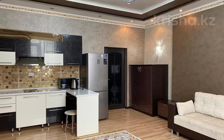 1-комнатная квартира · 50 м² · 5/12 этаж, Кунаева 38 — Мадели Кожа ЖК Рахат за 220 000 ₸ в Шымкенте, Аль-Фарабийский р-н — фото 7