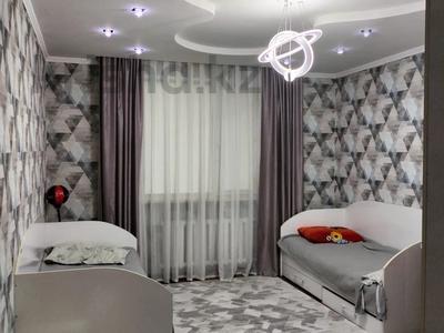 3-бөлмелі пәтер · 90 м² · 4/5 қабат, Каратал 14 Г, бағасы: 36 млн ₸ в Талдыкоргане