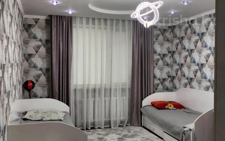 3-бөлмелі пәтер · 90 м² · 4/5 қабат, Каратал 14 Г, бағасы: 36 млн ₸ в Талдыкоргане — фото 2