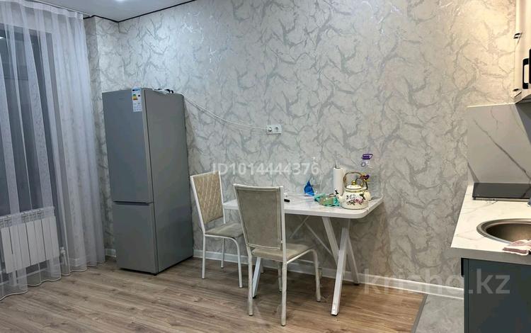 2-комнатная квартира · 48 м² · 3/6 этаж, мкр Нуркент, Мкр Нуркент9 13 14 22 за 280 000 ₸ в Алматы, Алатауский р-н — фото 2