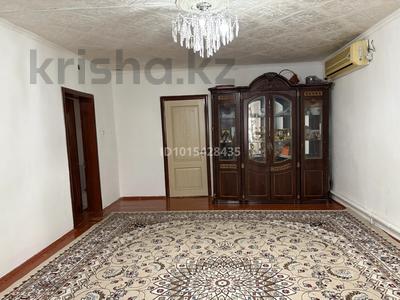 Жеке үй · 8 бөлме · 204 м² · 6 жүзд., Скаткова 69 — Толе би қиылысы, бағасы: 55 млн ₸ в 