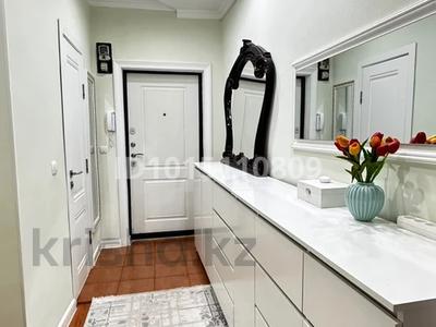 2-бөлмелі пәтер · 62 м² · 9/9 қабат, Алмагүл ш/а., бағасы: 18 млн ₸ в Атырау, мкр. Алмагуль