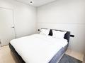 2-комнатная квартира · 60 м², Туран — ОДНА ИЗ ЛУЧШИХ ЛОКАЦИЙ АСТАНЫ Главное преимущество квартиры — расположение. Рядом находится Хан Шатыр, а буквально в нескольких минутах — крупнейшие медицинские центры столицы. Для тех, кто приезжает на лечение или сопровождает близких: • Национальный Научный Центр Материнства и Детства РК — пр. Туран, 32; • Национальный Центр Нейрохирургии — пр. Туран, 34/1; • Национальный центр детской реабилитации — пр. Туран, 36; • Национальный научный кардиохирургический центр / Центр сердца — пр. Туран, 38. • Национальный научный онкологический центр — ул. Керей и Жанибек ханов, 3/2. Особенно удобно то, что Центр материнства и детства, Центр нейрохирургии, Центр детской реабилитации и Центр сердца расположены практически рядом друг с другом на проспекте Туран — адреса 32, 34/1, 36 и 38. ️ Хан Шатыр — рядом, поэтому в шаговой доступности магазины, кафе, рестораны, развлечения и всё необходимое для комфортного проживания. за 18 000 ₸ в Астане, Нура р-н