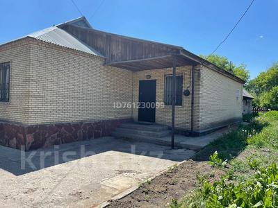 Отдельный дом · 3 комнаты · 100 м² · 10 сот., Почтовая за 20 млн ₸ в Караганде, Алихана Бокейханова р-н