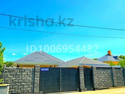 Отдельный дом · 6 комнат · 178 м² · 6 сот., Избасарова 129 за 65 млн 〒 в Талдыкоргане, Каратал