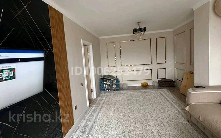 2-комнатная квартира · 82 м² · 5/10 этаж, Набрежная за 180 000 ₸ в Актобе, жилой массив Кирпичный — фото 8