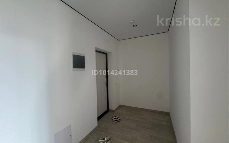 1-комнатная квартира · 50 м² · 12/17 этаж, Туркестан 4Б за 230 000 ₸ в Астане, Есильский р-н — фото 2