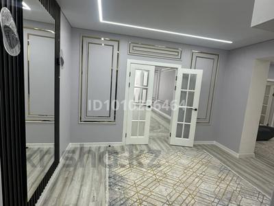 3-комнатная квартира · 118 м² · 3/5 этаж, мкр. Алтын орда, Алтын орда батыс 2 40г — ТД Иляс за 350 000 〒 в Актобе