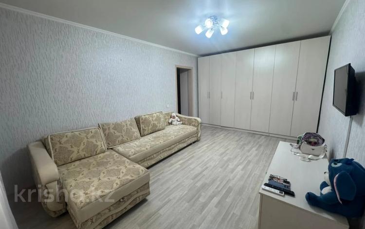 1-комнатная квартира · 30 м² · 4/4 этаж, Каблиса Жирау 213 за 140 000 ₸ в Талдыкоргане — фото 2