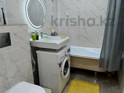 3-комнатная квартира · 60 м² · 2/5 этаж, Маяковского 10 за 26 млн 〒 в Усть-Каменогорске