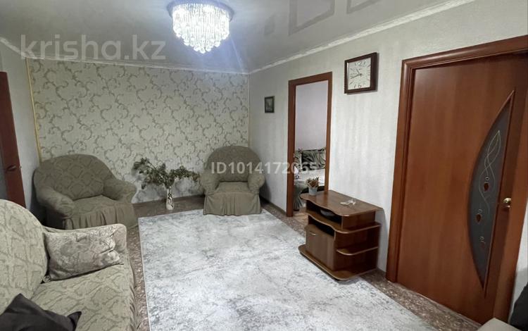 4-комнатная квартира · 63 м² · 3/5 этаж, Пушкина 44а за 18 млн ₸ в Аксу — фото 2