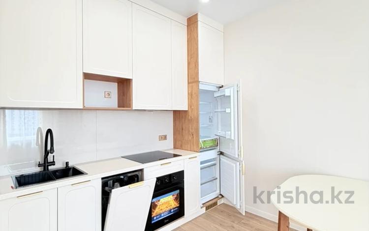 2-комнатная квартира · 42 м² · 10/12 этаж, Е 900 10 за 41.5 млн ₸ в Астане, Нура р-н — фото 2