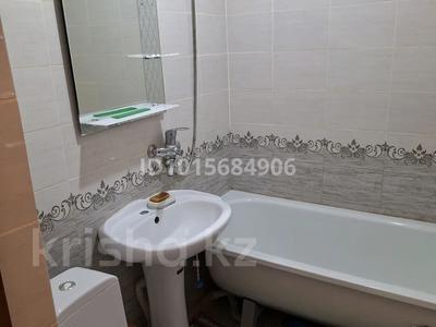 2-бөлмелі пәтер · 40 м², Толе би 48 — Центр. ДВД парк, обл.больница, бағасы: 14 млн ₸ в Таразе
