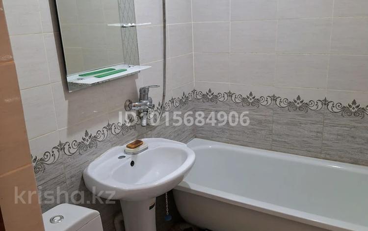 2-комнатная квартира · 40 м², Толе би 48 — Центр. ДВД парк, обл.больница за 14 млн ₸ в Таразе — фото 10