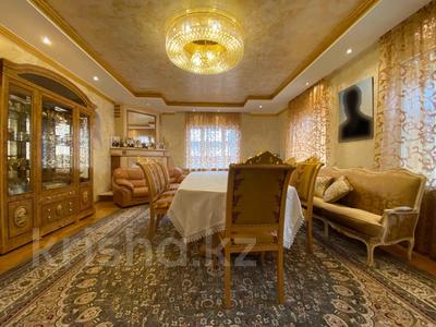 Отдельный дом • 6 комнат • 373.3 м² • 6.4 сот., Шаляпина — Момышулы за 184 млн 〒 в Алматы