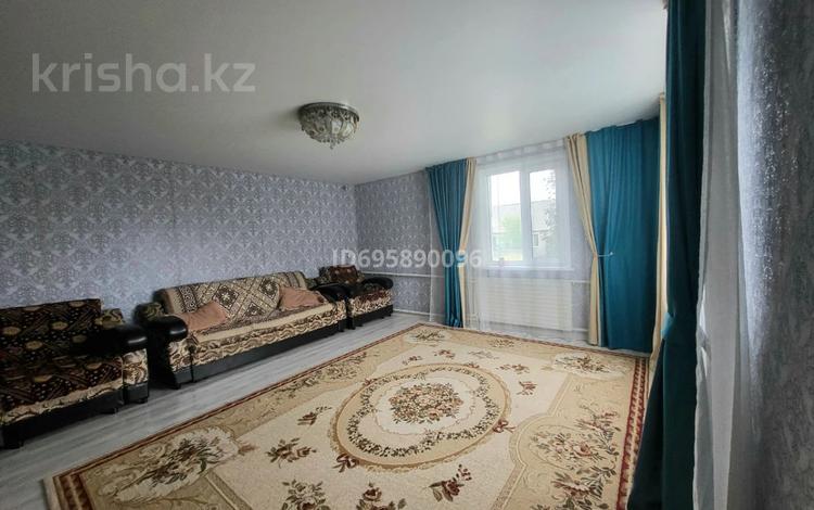 Отдельный дом · 3 комнаты · 72.4 м² · 9.5 сот., Лермонтова за 8.5 млн 〒 в Аулиеколе — фото 2