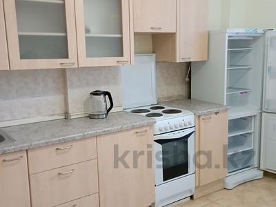 2-комнатная квартира, 65 м², 7/16 этаж помесячно, Абая 8 за 180 000 〒 в Астане, Сарыарка р-н